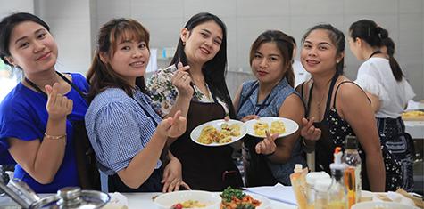 부산시 동구다문화가족과 함께하는 “ASEAN <font color='red'>Cooking</font> Club”