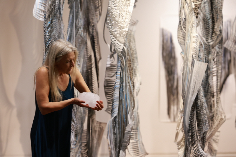 KF-주한에스토니아대사관 협력전시 ‘사라지는 얼음의 속삭임’ 개최